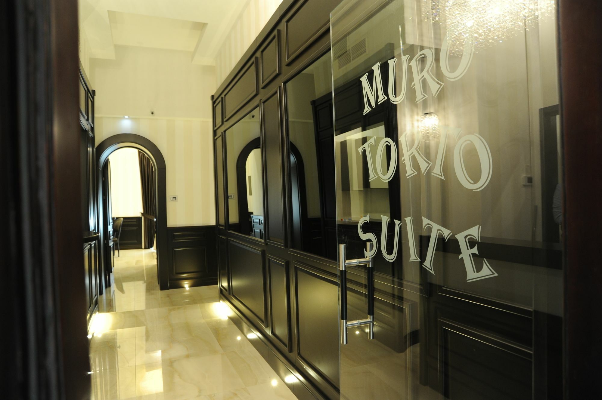 Muro Torto Suite - Struttura Sanificata Giornalmente Con Ozono E Prodotti Specifici Conformi Al Decalogo Del Ministero Salute - Personale Sottoposto A Test Sierologico Periodicamente Foggia Zewnętrze zdjęcie